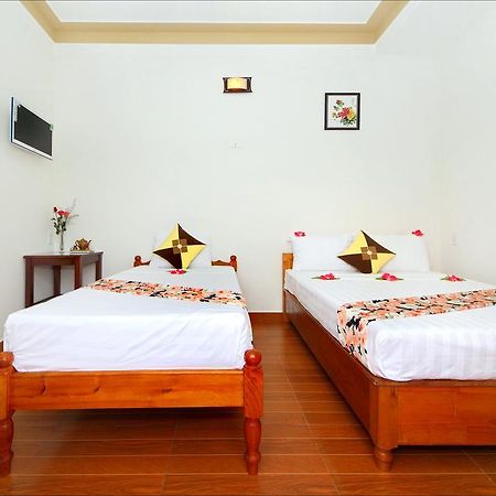 Center Homestay Хойан Экстерьер фото